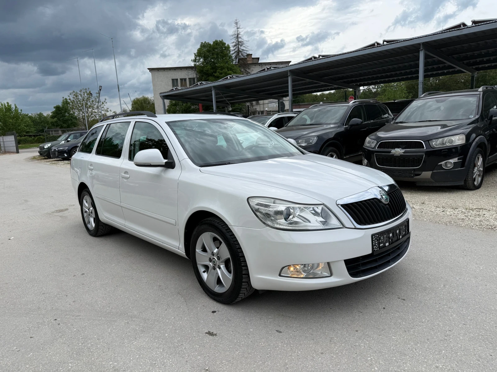 Skoda Octavia 1.6TDI - 105к.с. , снимка 2 - Автомобили и джипове - 54477622