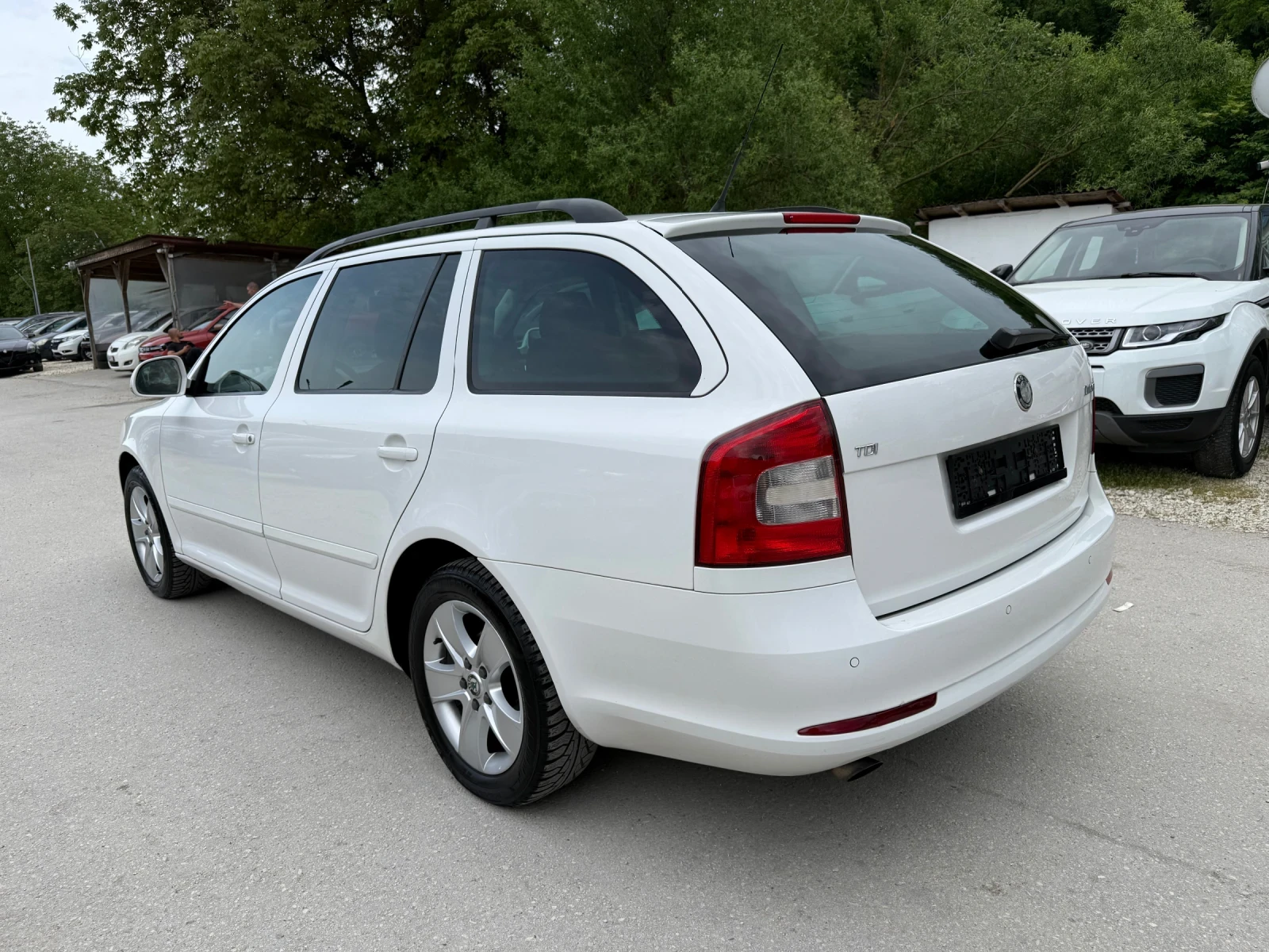 Skoda Octavia 1.6TDI - 105к.с. , снимка 5 - Автомобили и джипове - 54477622