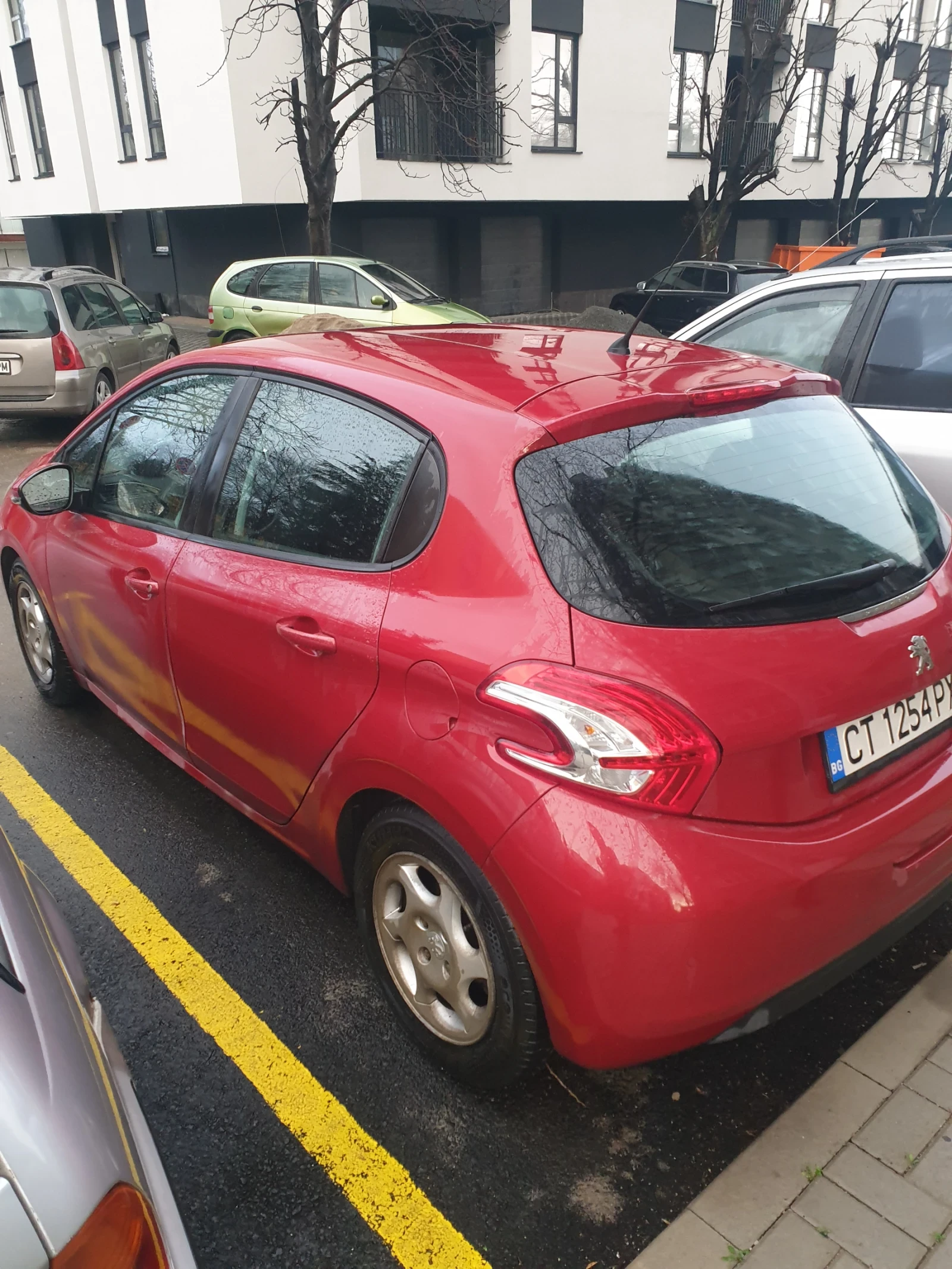 Peugeot 208 1.4, снимка 10 - Автомобили и джипове - 54573669