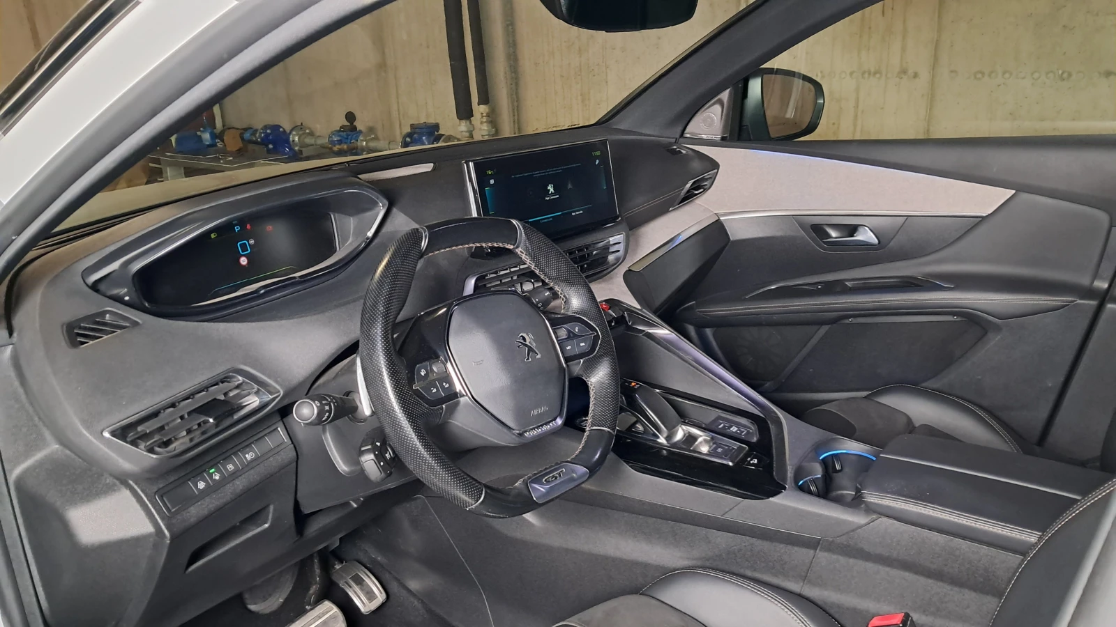 Peugeot 3008 1.6 HYBRID* GT-LINE* 4WD* 360 , снимка 10 - Автомобили и джипове - 54596082