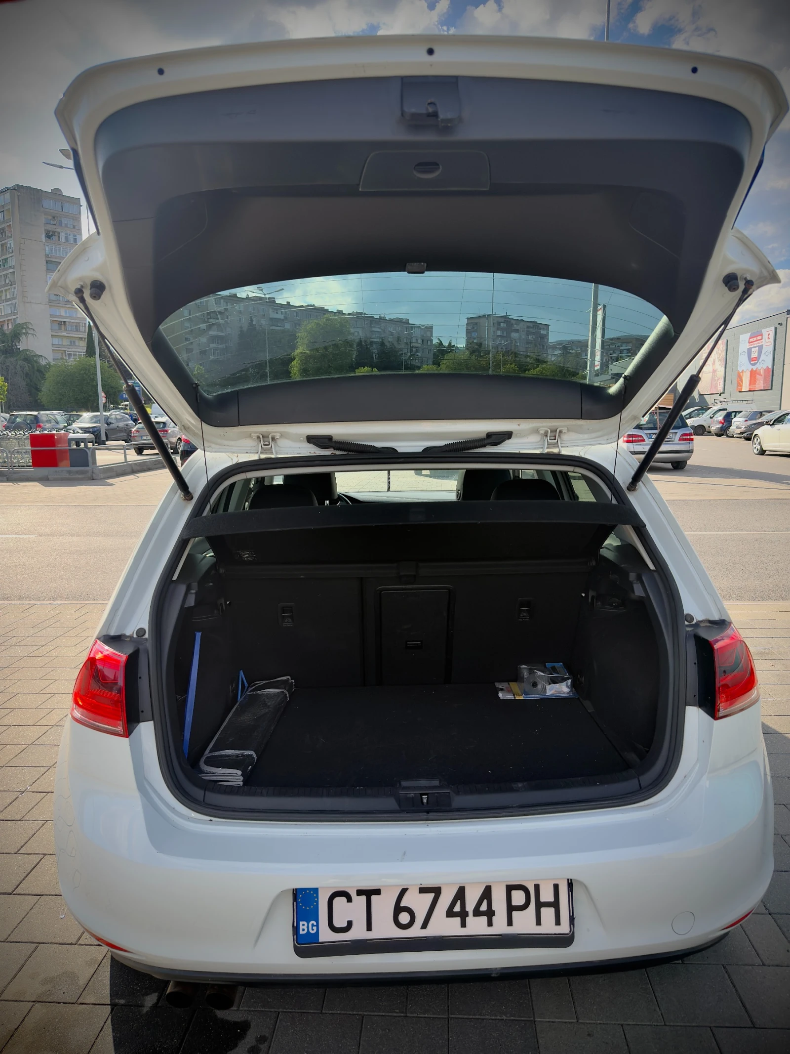 VW Golf, снимка 6 - Автомобили и джипове - 54598654