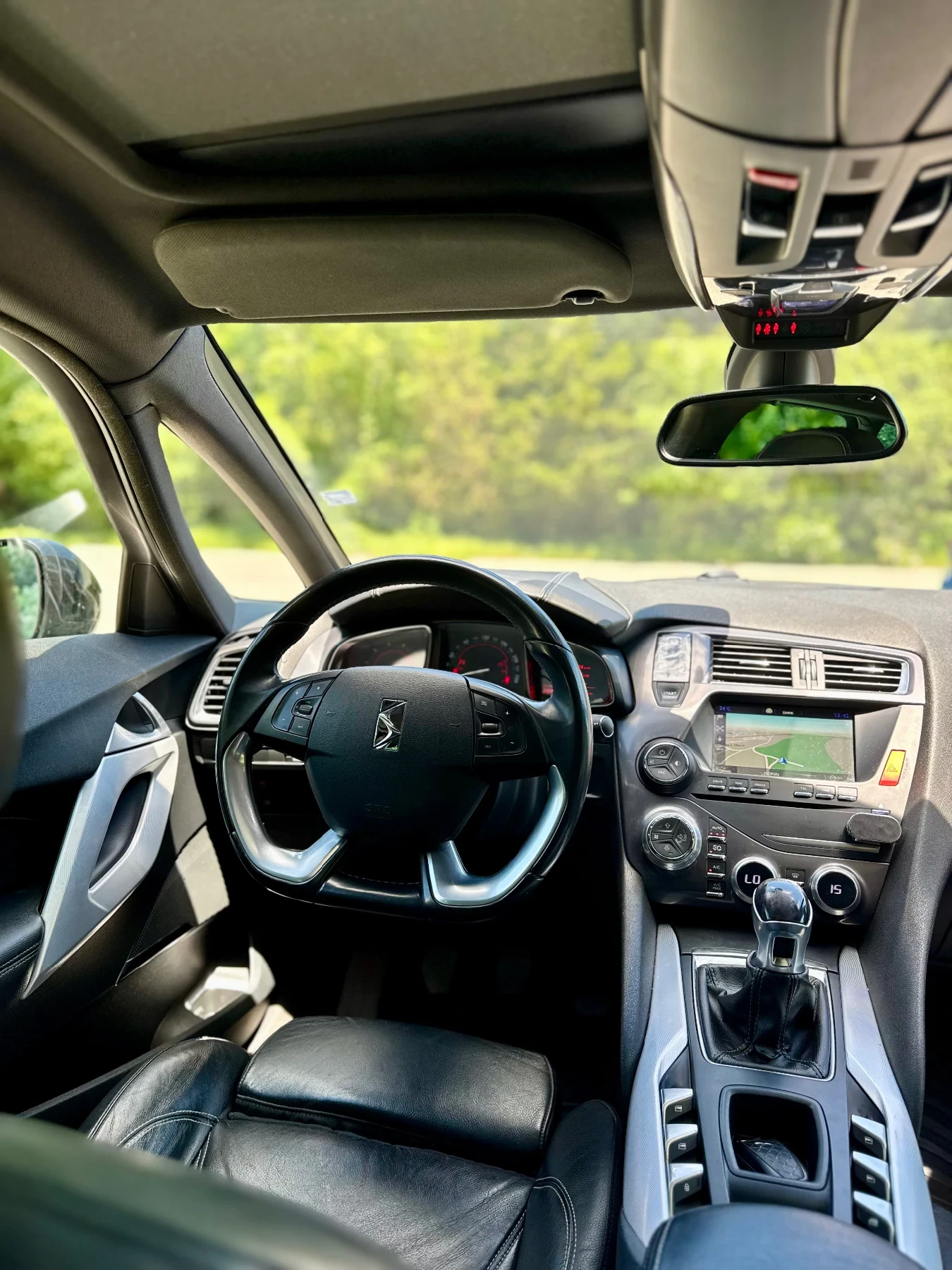 DS DS 5 1.6 BlueHDi 115 к.с., ръчка, снимка 9 - Автомобили и джипове - 54719914
