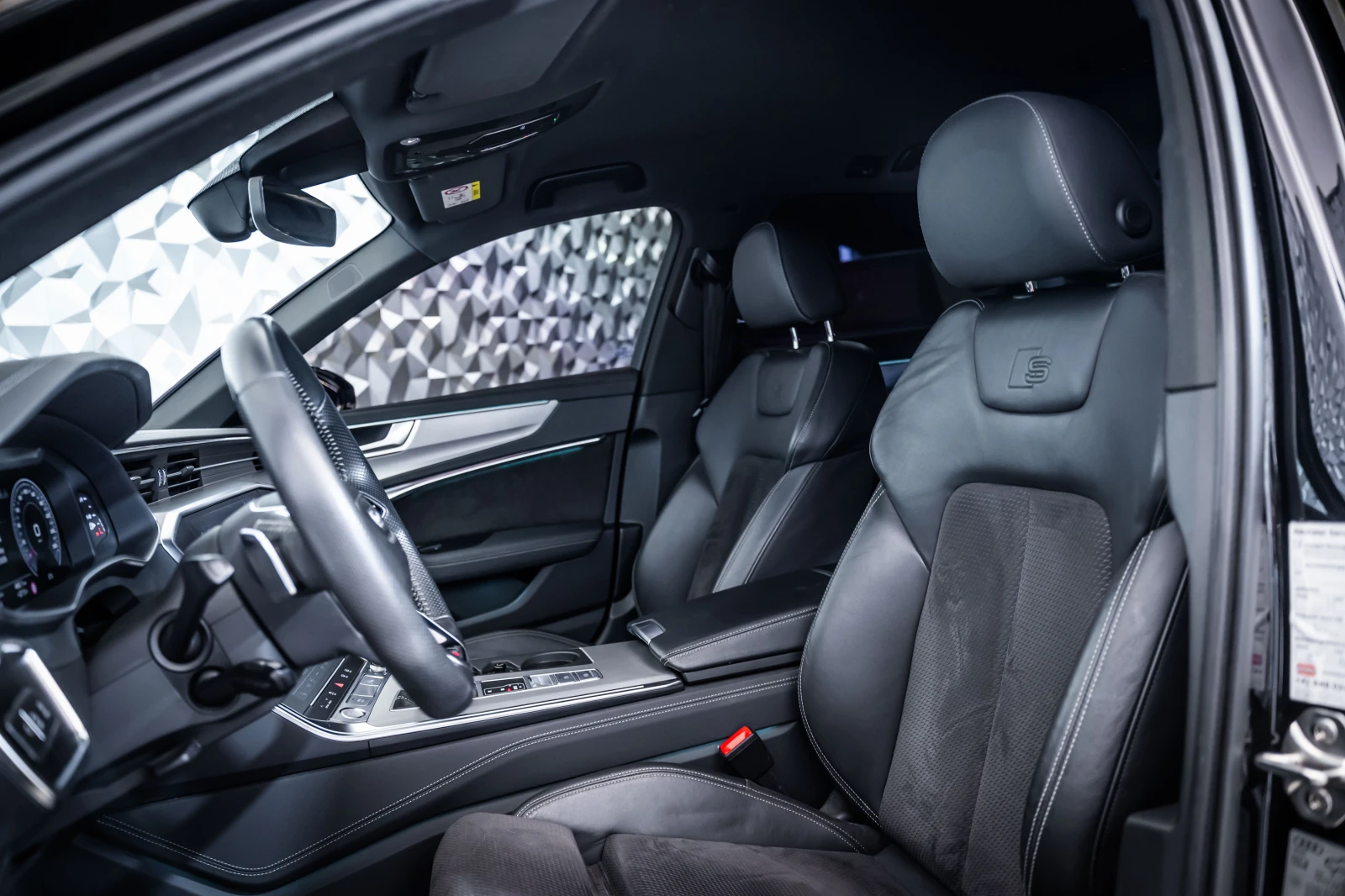 Audi A6 45TDI Quattro S-line* B&O* AirSus, снимка 12 - Автомобили и джипове - 55585471
