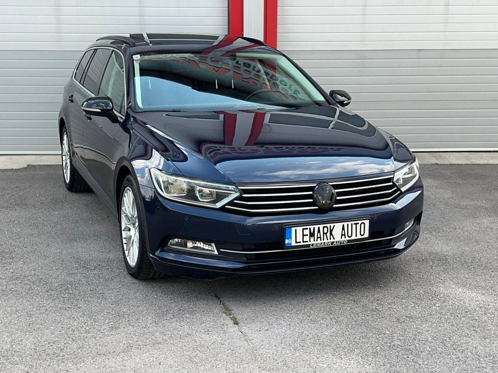 VW Passat 2.0TDI AUTOMATIK PANORAMA KEY LESS START STOP NAVI, снимка 5 - Автомобили и джипове - 56106384