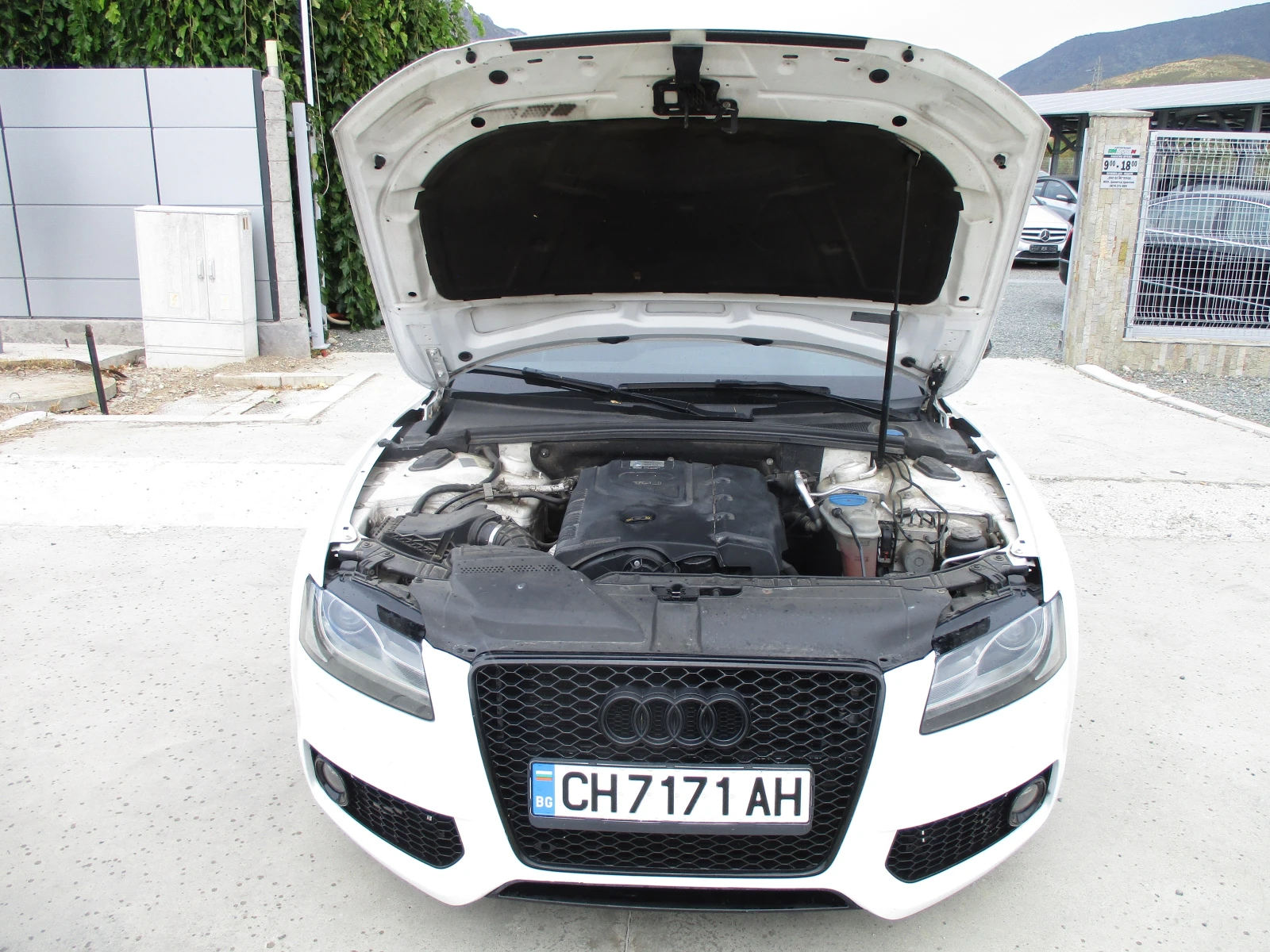 Audi A5 2.0/БЕНЗИН/180кс./S-LINE/АВТОМАТИК/КАТО НОВА/, снимка 17 - Автомобили и джипове - 56196923