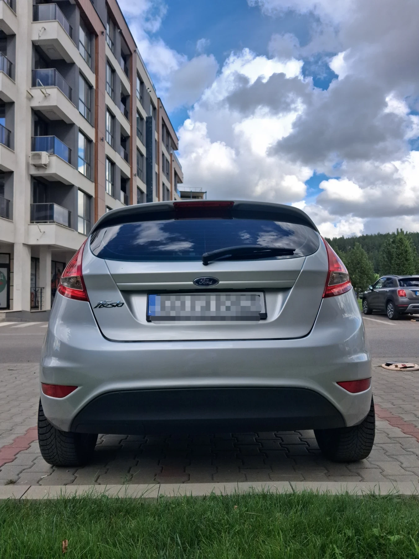 Ford Fiesta 1.3, снимка 4 - Автомобили и джипове - 56218201