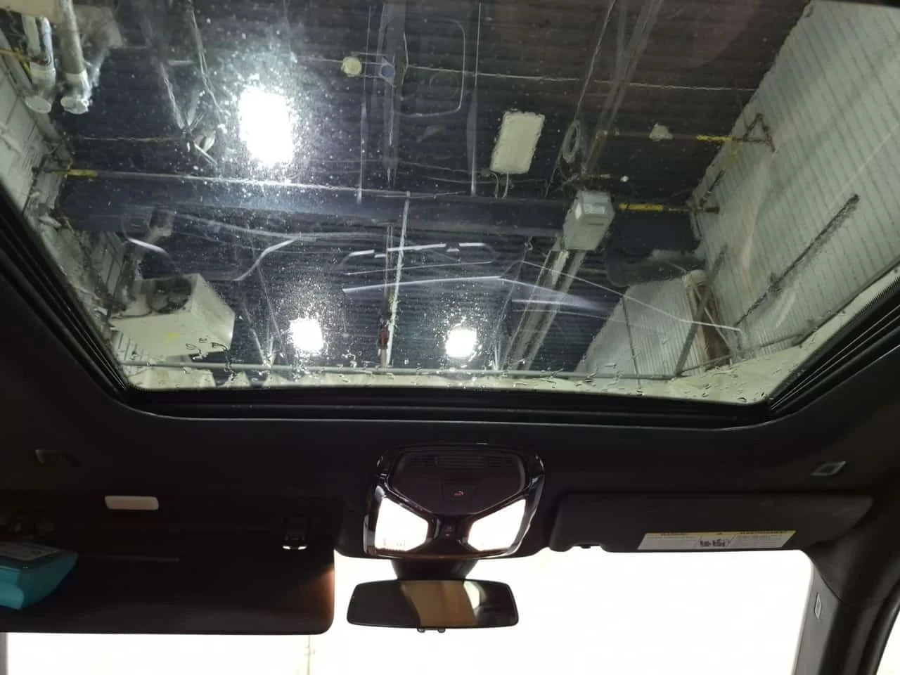BMW i4, снимка 13 - Автомобили и джипове - 56688407