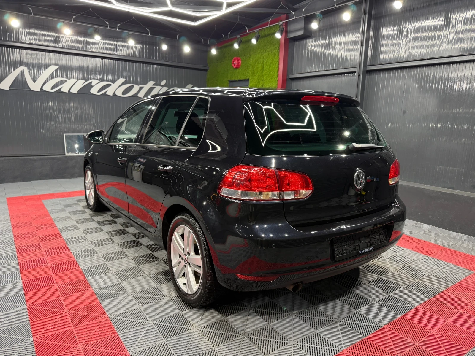VW Golf 1.6 TDI MATCH, снимка 2 - Автомобили и джипове - 56728312
