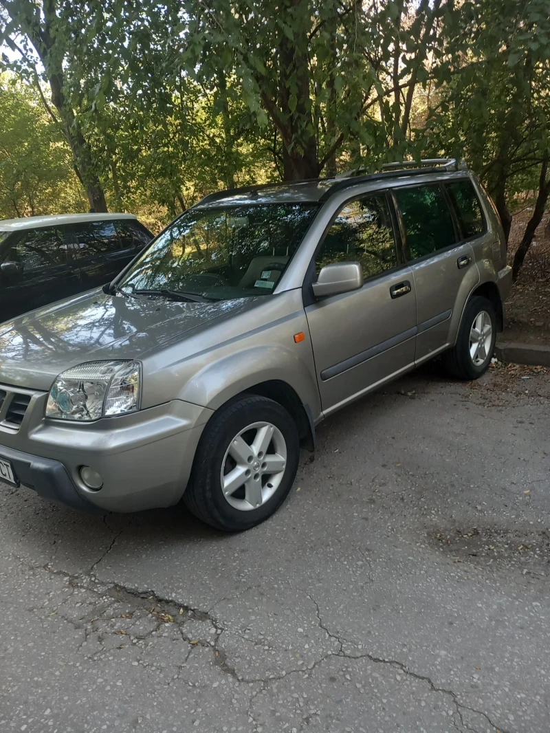 Nissan X-trail, снимка 3 - Автомобили и джипове - 47525552