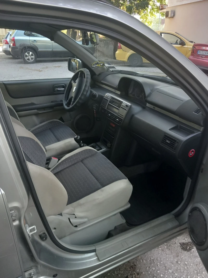 Nissan X-trail, снимка 9 - Автомобили и джипове - 47525552