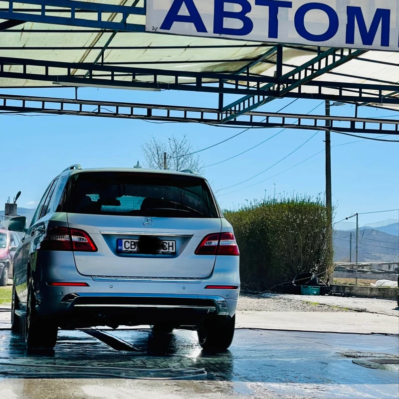 Mercedes-Benz ML 250 Avangard / AMG look, снимка 8 - Автомобили и джипове - 52536916