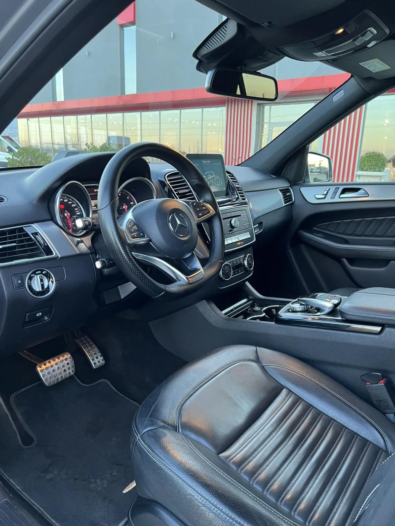 Mercedes-Benz GLE 250 AMG package, снимка 10 - Автомобили и джипове - 52858865
