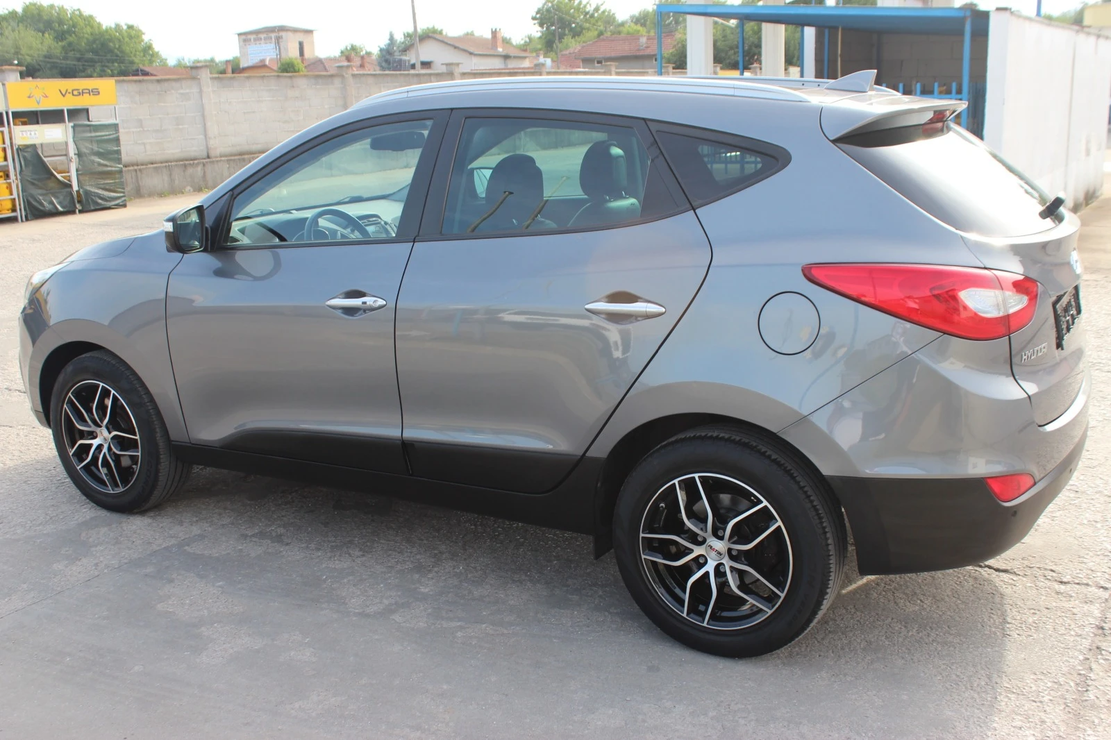 Hyundai IX35 2.0crdi 184к.с. АВТОМАТ, НАВГАЦИЯ, ПАНОРАМА, КОЖА - изображение 8