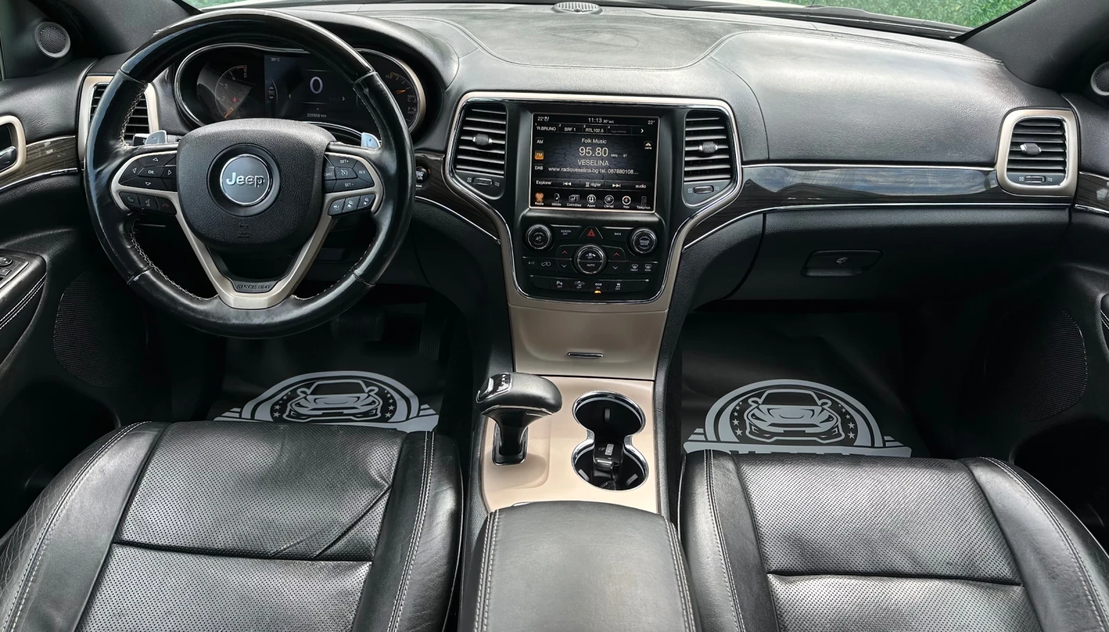 Jeep Grand cherokee OVERLAND  ШВЕЙЦАРИЯ  PANORAMA 4x4 - изображение 9