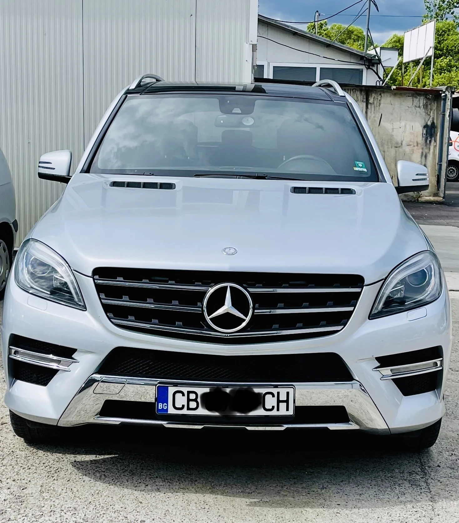 Mercedes-Benz ML 250 Avangard / AMG look - изображение 3