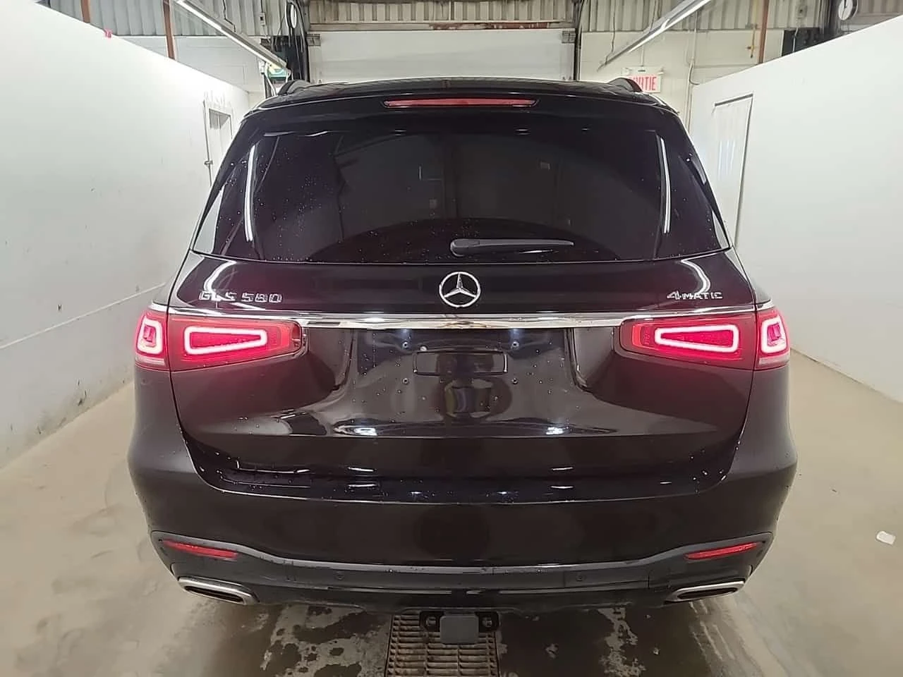 Mercedes-Benz GLS * 580 * CARFAX * ЦЕНА ДО БГ, снимка 5 - Автомобили и джипове - 55081139