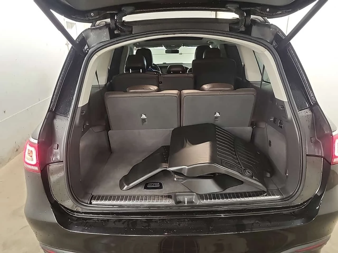 Mercedes-Benz GLS * 580 * CARFAX * ЦЕНА ДО БГ, снимка 15 - Автомобили и джипове - 55081139