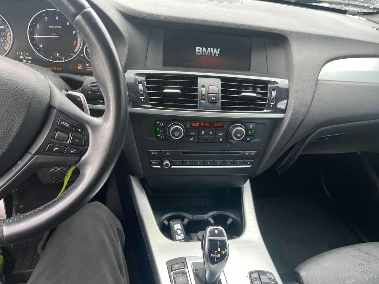 BMW X3 * 35i * АВТОКРЕДИТ БЕЗ ПЪРВОНАЧАЛНА ВНОСКА* , снимка 9 - Автомобили и джипове - 55156940