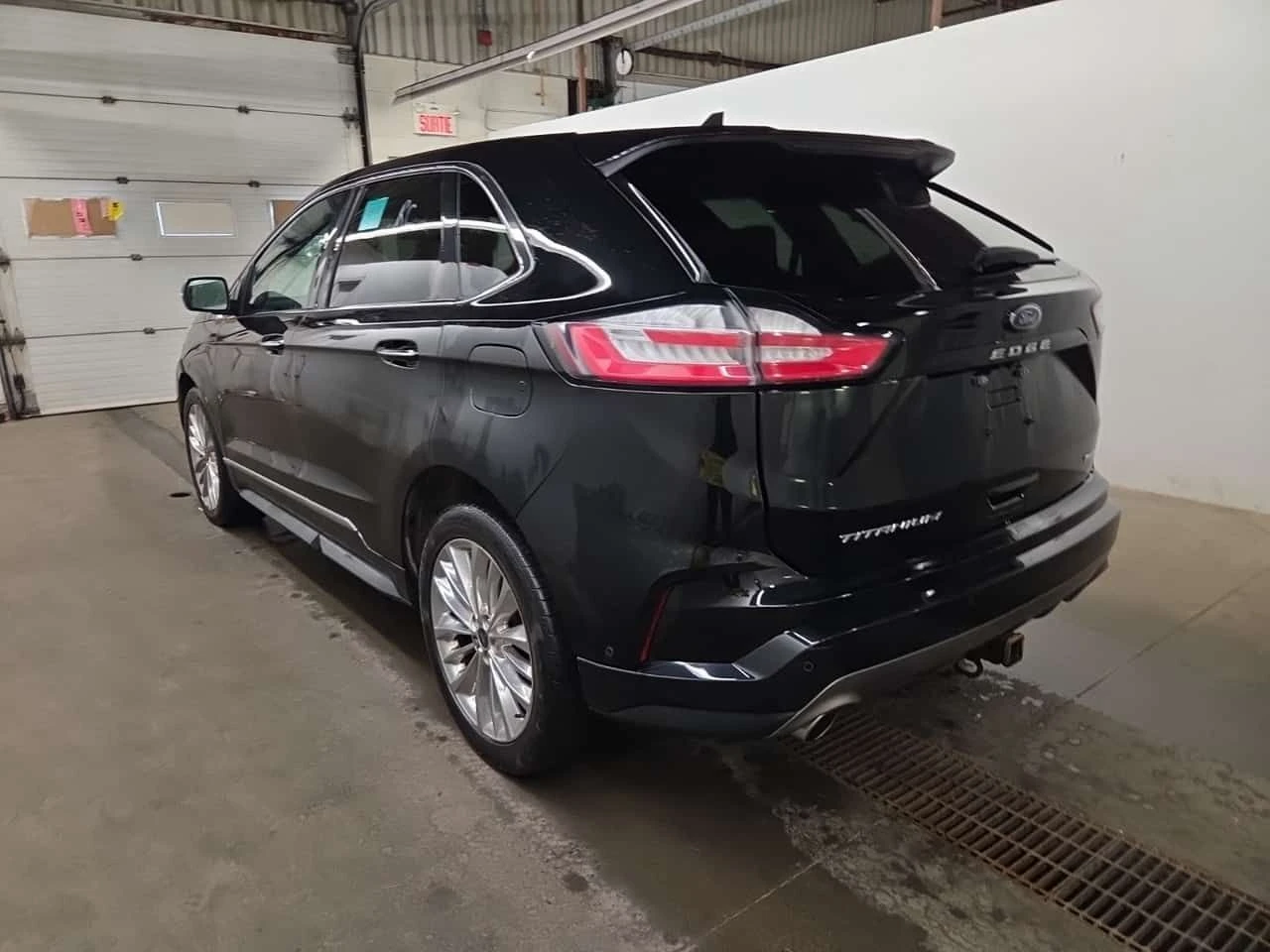 Ford Edge TITANIUM| 360CAM| PANO| ОБДУХВАНЕ| ПАМЕТ| , снимка 4 - Автомобили и джипове - 55262797