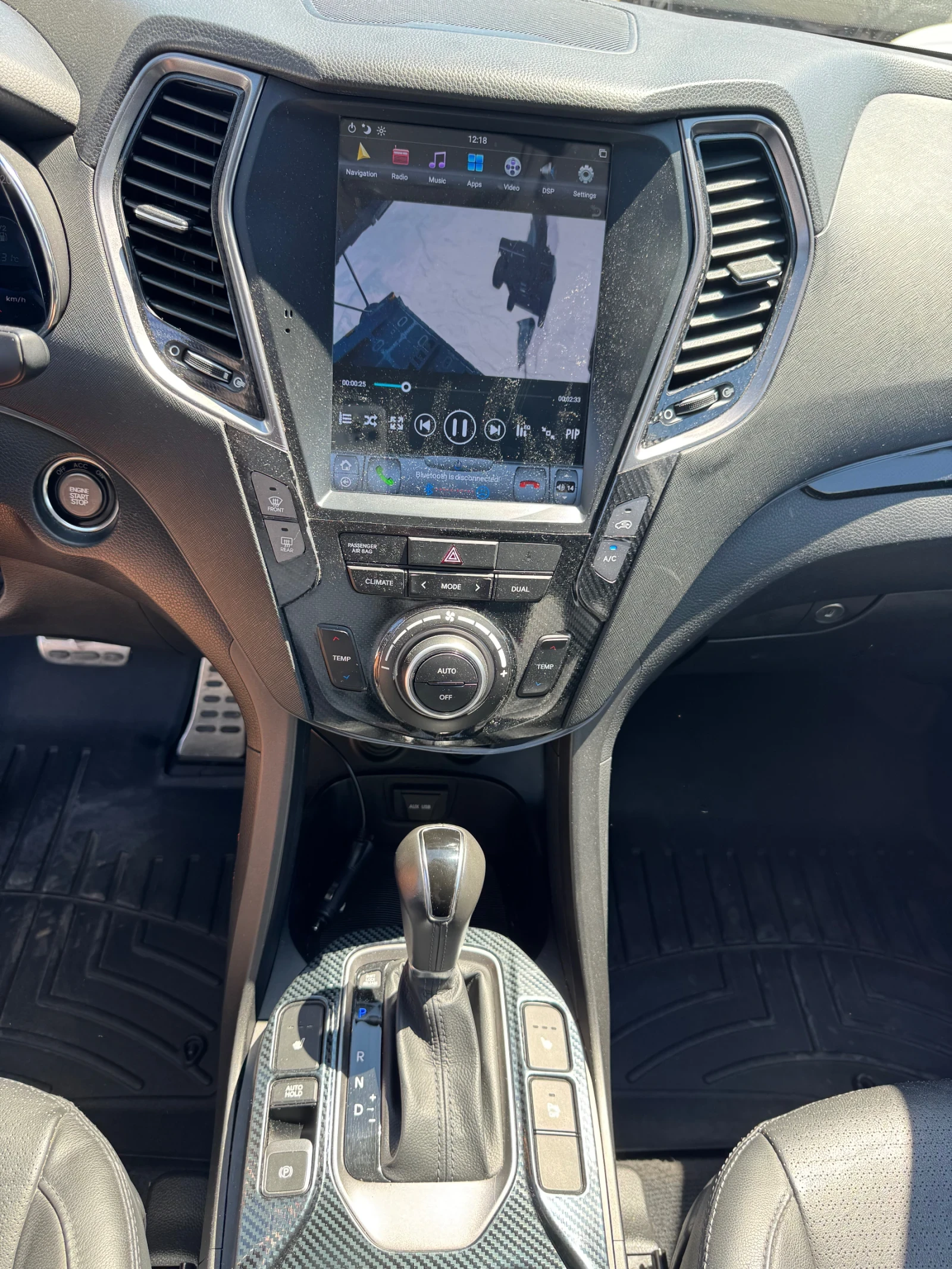 Hyundai Santa fe 129000km* 2.2crdi 4WD 197hp* КОЖА* КАМЕРА* CAR PLA, снимка 3 - Автомобили и джипове - 55694004