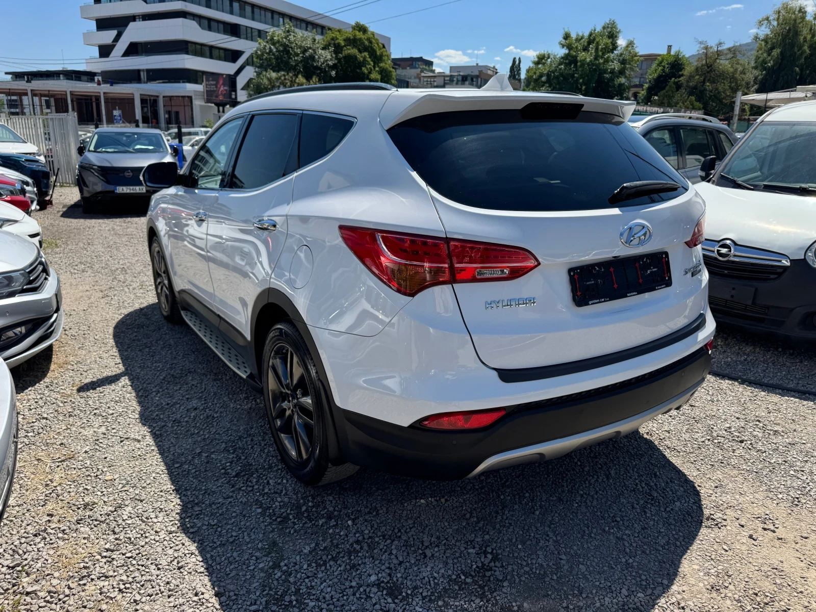 Hyundai Santa fe 129000km* 2.2crdi 4WD 197hp* КОЖА* КАМЕРА* CAR PLA, снимка 10 - Автомобили и джипове - 55694004