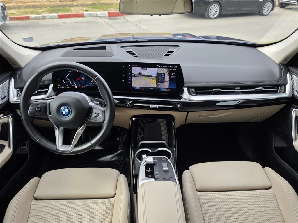 BMW X1 xDrive30e, снимка 10 - Автомобили и джипове - 56010311