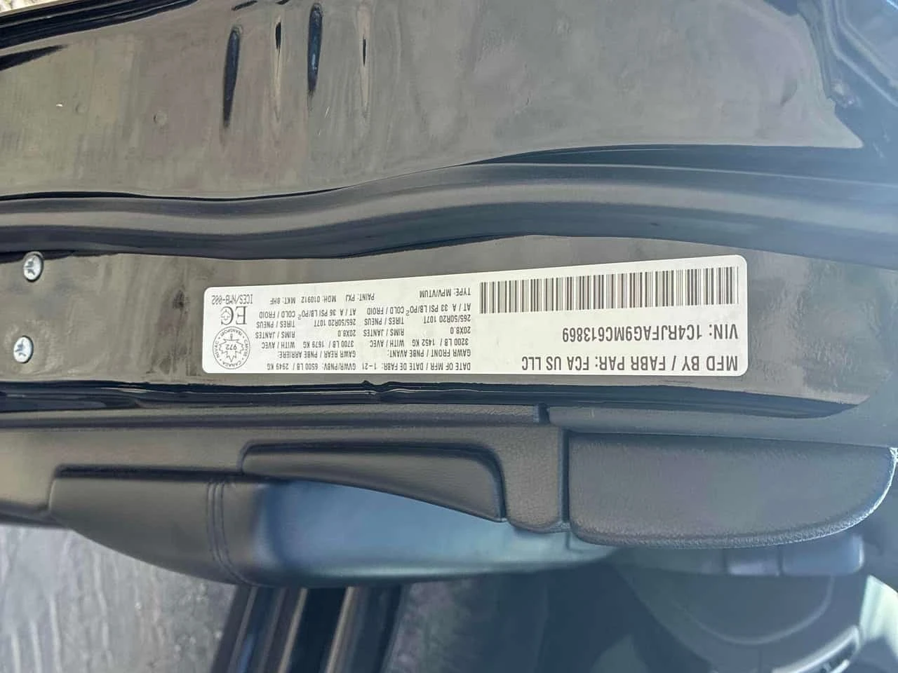 Jeep Grand cherokee  Altitude * CARFAX * БЕЗ ПЪРВОНАЧАЛНА ВНОСКА, снимка 14 - Автомобили и джипове - 56233483