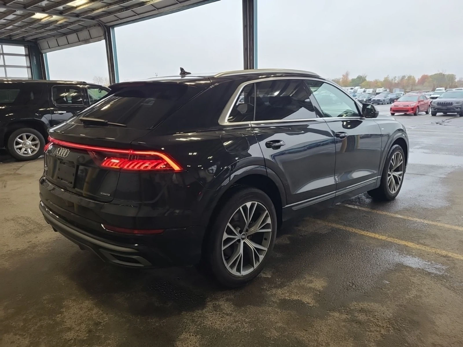 Audi Q8 55TFSI - TECHNIK - DISTRONIC - �������� -  | Mobile.bg � ����������� 4