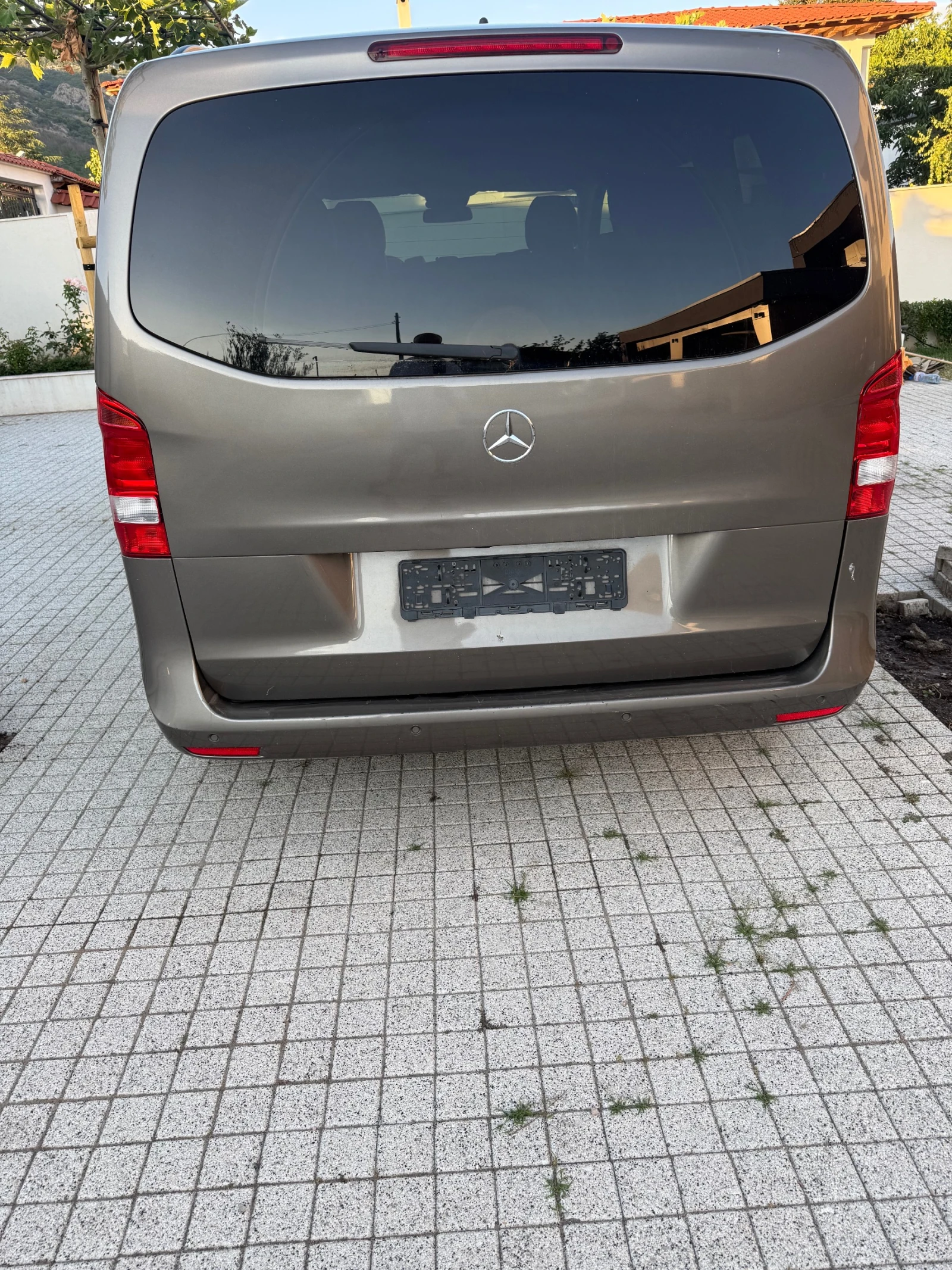 Mercedes-Benz V 220, снимка 4 - Бусове и автобуси - 55166274