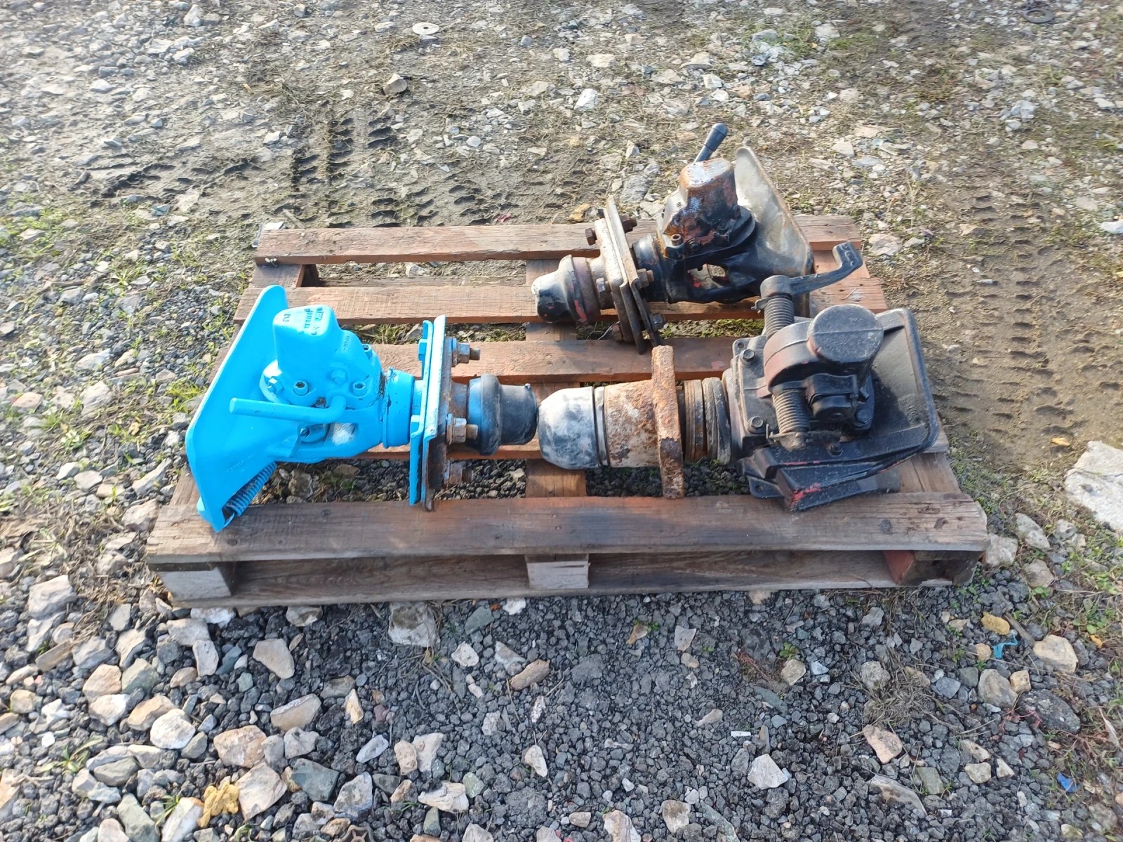 Други Друг, снимка 1