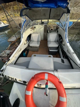 Моторна яхта Bayliner 192, снимка 2