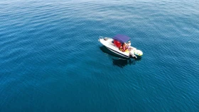 Моторна яхта Bayliner 192, снимка 7