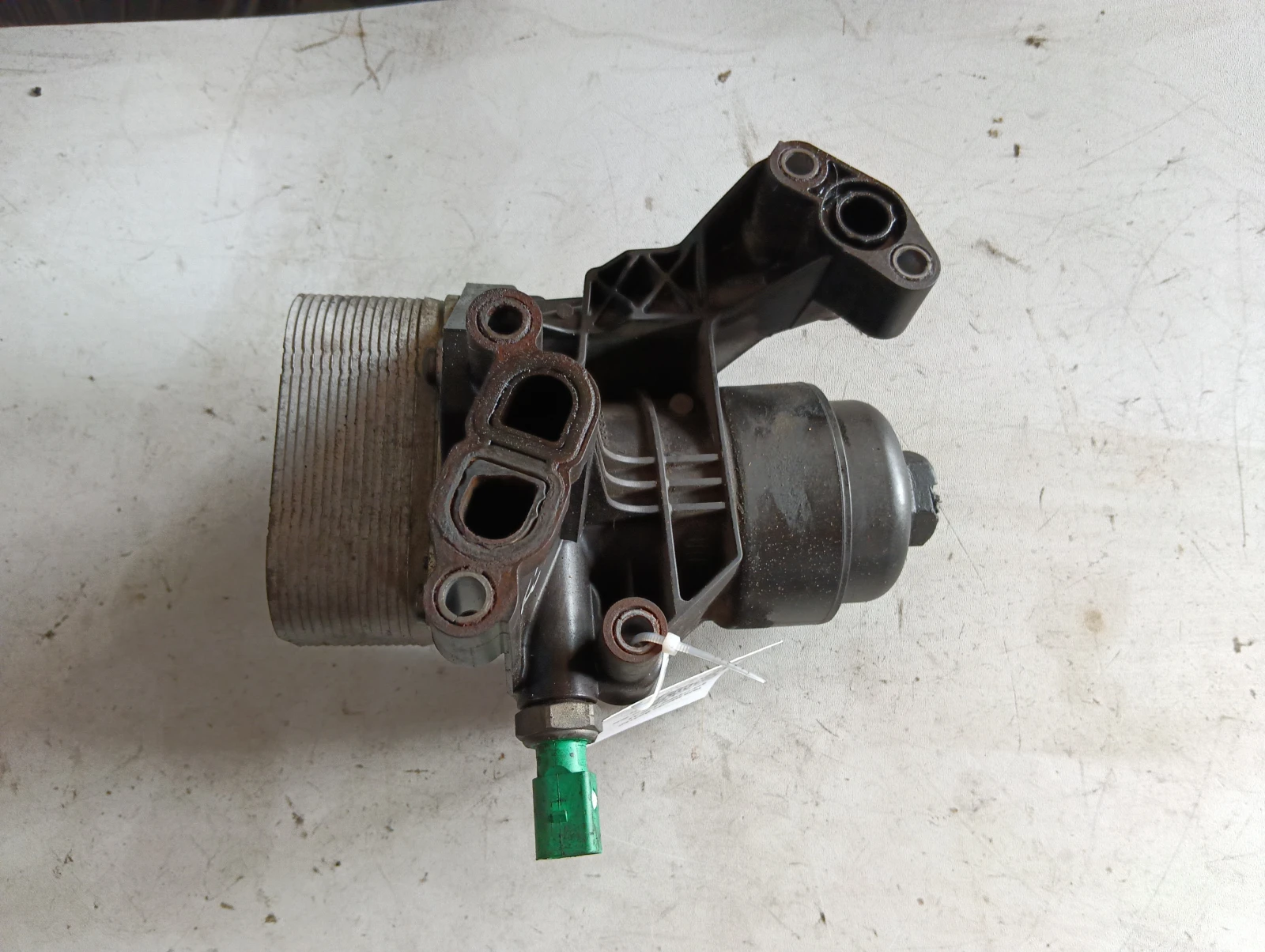 тяло маслен филтър 03N115389B Audi A3