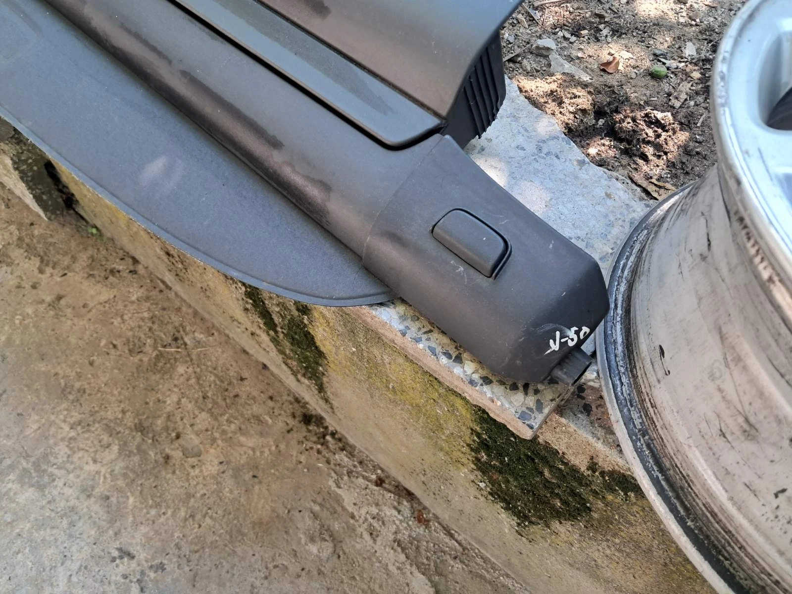 Щора за багажник от Volvo V50 1.9d 2010г., снимка 4 - Части - 55386022