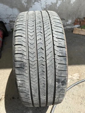 Гуми Всесезонни 235/40R18, снимка 2