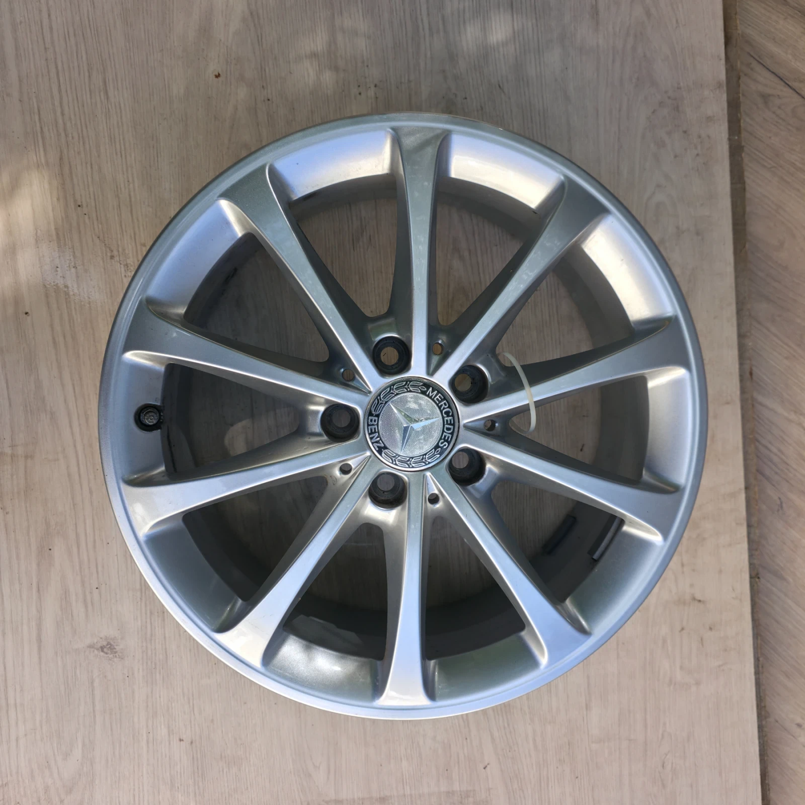 Джанти за Mercedes-Benz GLA, снимка 3 - Гуми и джанти - 47948752