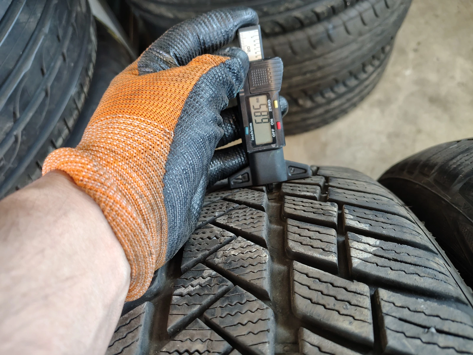  235/45R18 | Mobile.bg   3