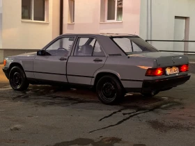 Mercedes-Benz 190 E, снимка 8