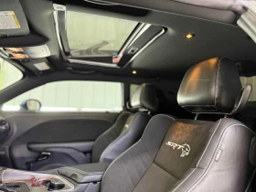 Dodge Challenger 6.2L 8cyl Rear Wheel Drive, снимка 7