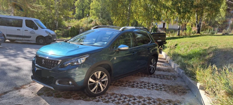 Peugeot 2008 Pure tech 1.2, снимка 6 - Автомобили и джипове - 47423739