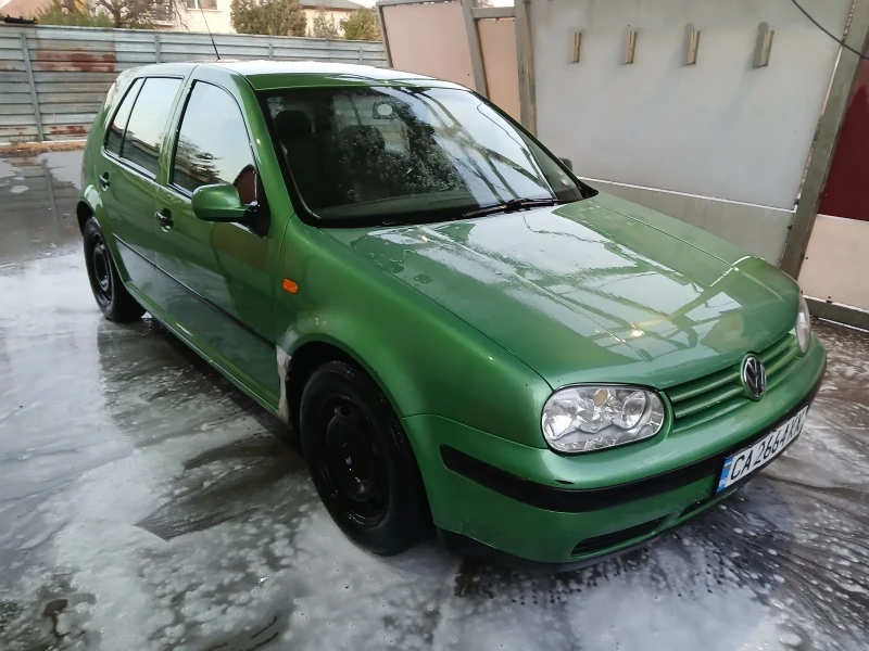 VW Golf 1.6 SR, снимка 3 - Автомобили и джипове - 47866247