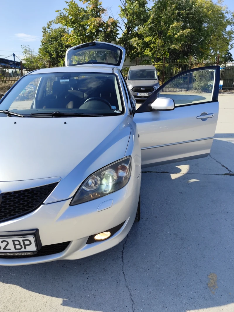 Mazda 3, снимка 5 - Автомобили и джипове - 48312537