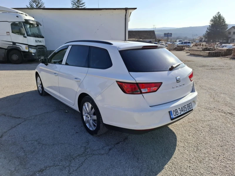 Seat Leon, снимка 4 - Автомобили и джипове - 49165267