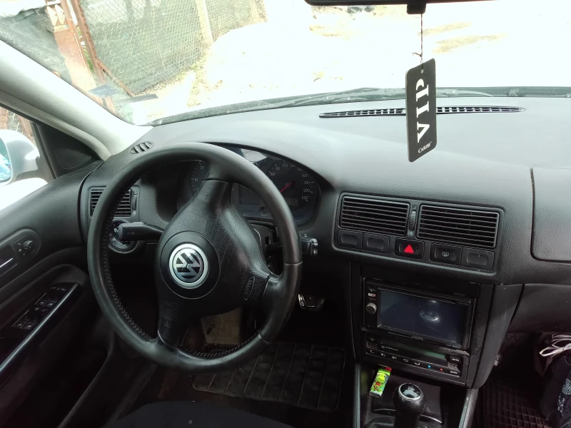 VW Golf, снимка 4 - Автомобили и джипове - 49526846