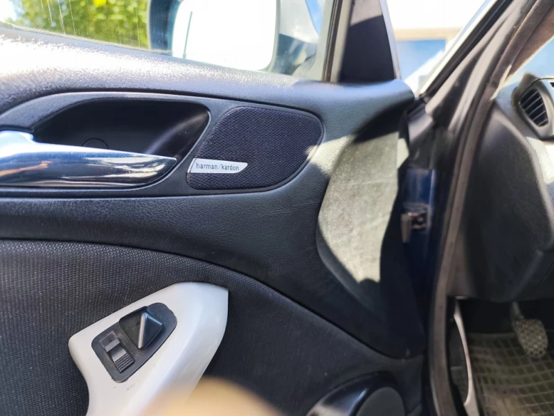 BMW 330 Ci, снимка 9 - Автомобили и джипове - 52148955