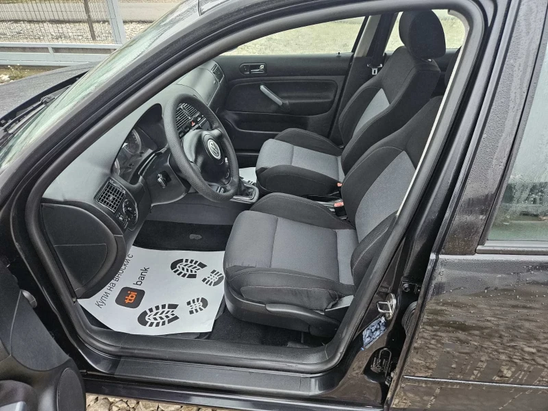 VW Golf 1.9 101 ITALY, снимка 10 - Автомобили и джипове - 52859752