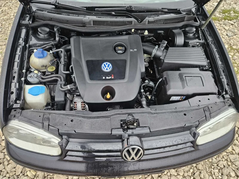 VW Golf 1.9 101 ITALY, снимка 13 - Автомобили и джипове - 52859752