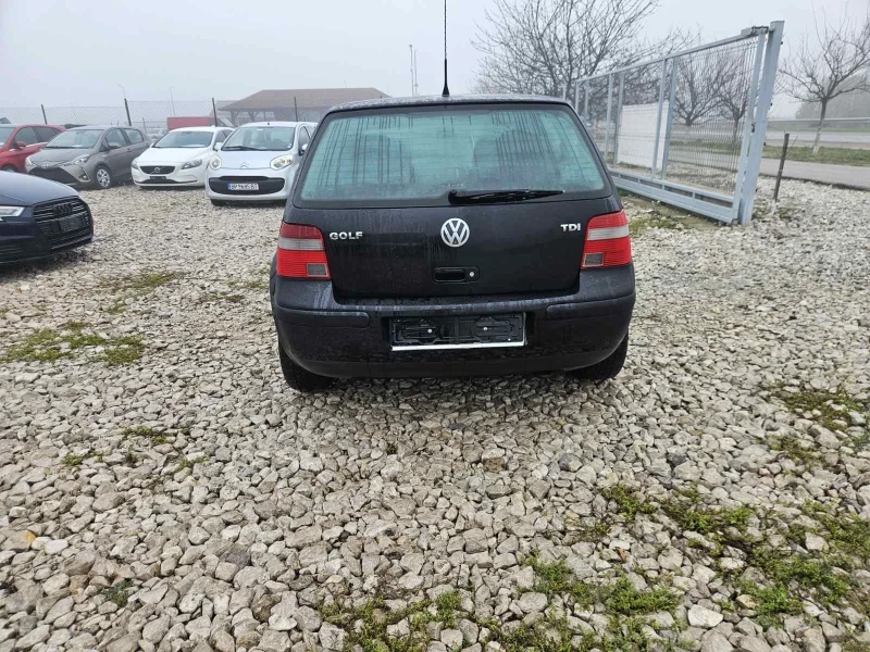 VW Golf 1.9 101 ITALY, снимка 4 - Автомобили и джипове - 52859752