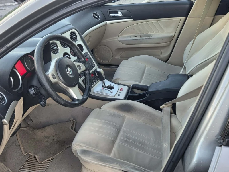 Alfa Romeo 159, снимка 9 - Автомобили и джипове - 52902380