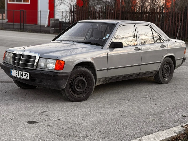 Mercedes-Benz 190 E, снимка 3 - Автомобили и джипове - 53057205